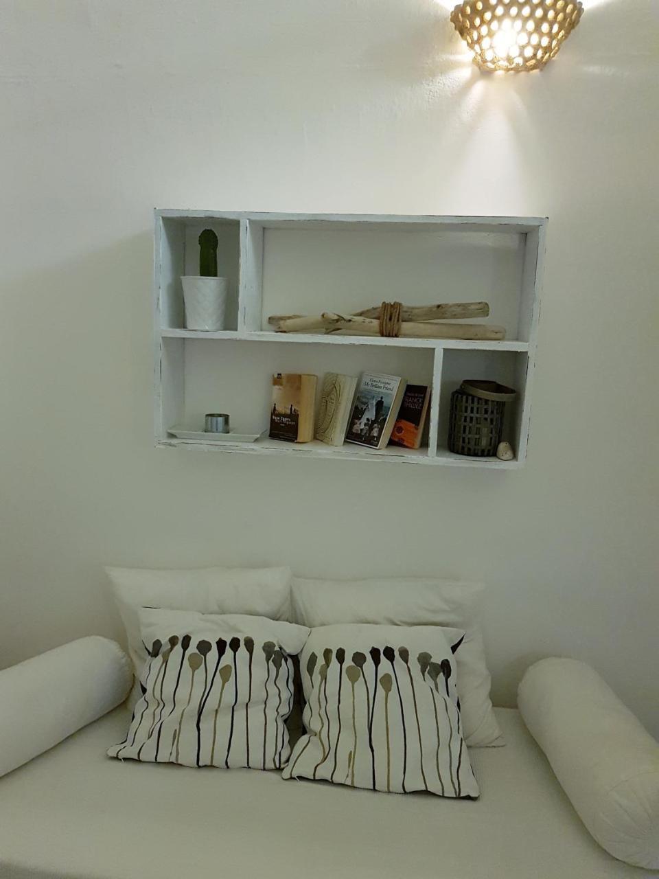 Studio Split Level,1538033788:JPEG
